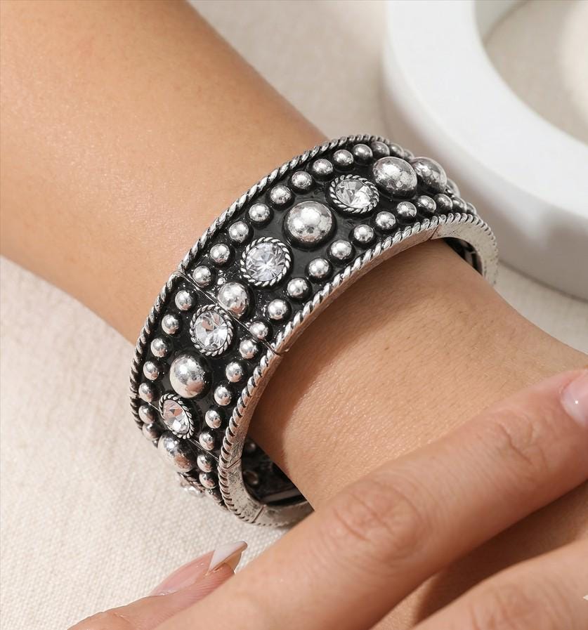 Western Stone Stud Stretch Bracelet, Boho Southwestern Beaded Jewelry