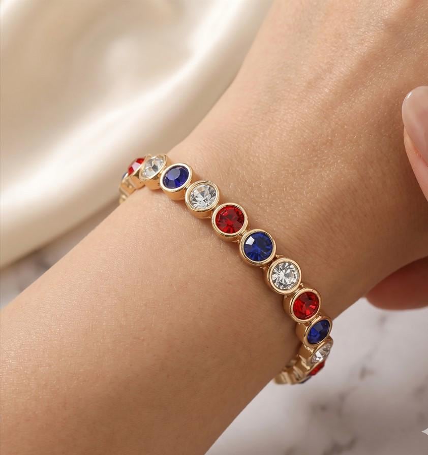 Stone Bezel Stretch Bracelet | Stackable Minimalist Crystal Bracelet for Women | Elegant Everyday Jewelry