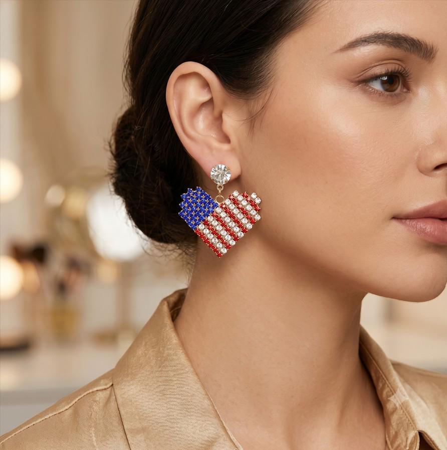 American USA Flag Rhinestone Paved Heart Dangle Earrings, Patriotic Crystal Heart Drop Earring