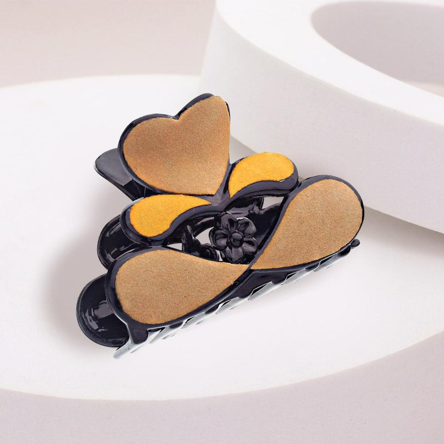 Felt Heart Hair Claw Clip, Romantic Accessory, Valentine Styling, Trendy Clawclip, Gift for Her