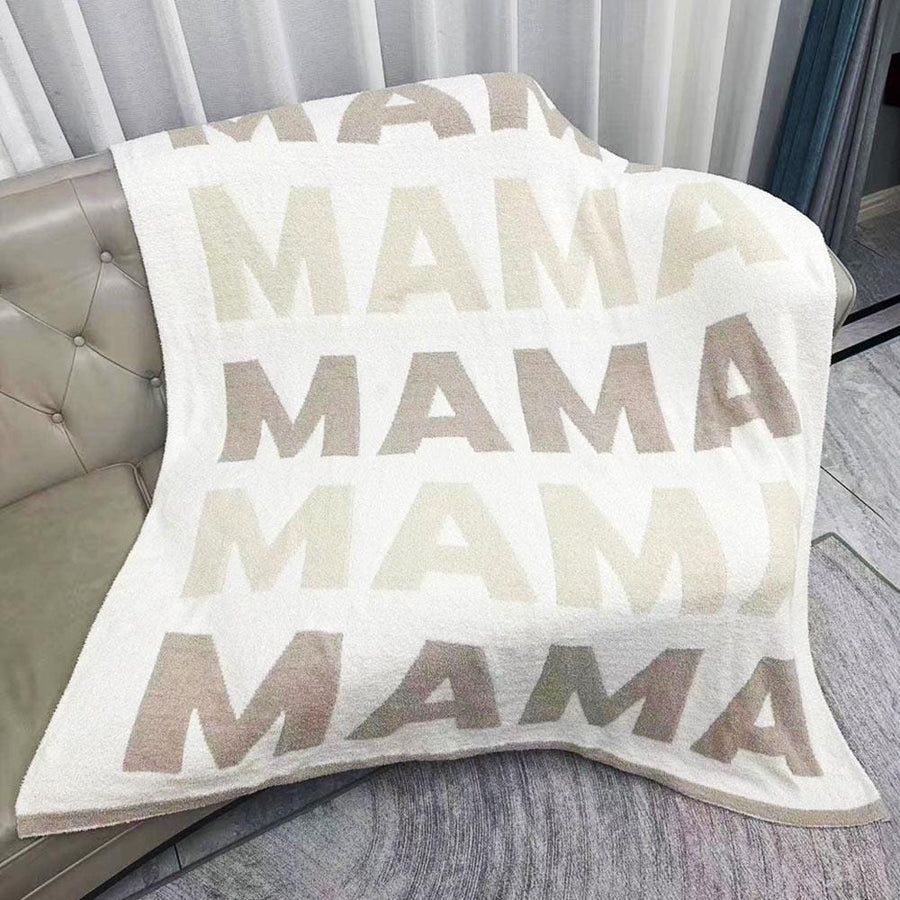 Floral MAMA Throw Blanket, Cozy Blanket as Mother’s Day Gift, Home Decor present