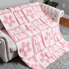 Floral MAMA Throw Blanket, Cozy Blanket as Mother’s Day Gift, Home Decor present
