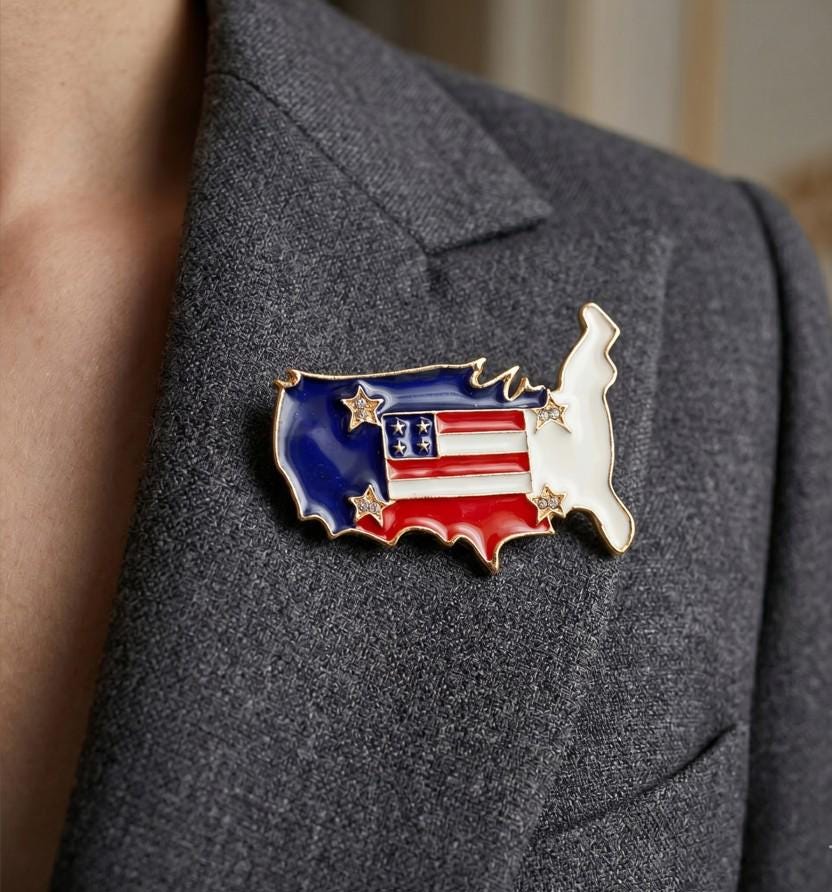 USA Map Flag Enamel Pin Brooch – Patriotic Lapel Accessory (1.8" x 1.3")