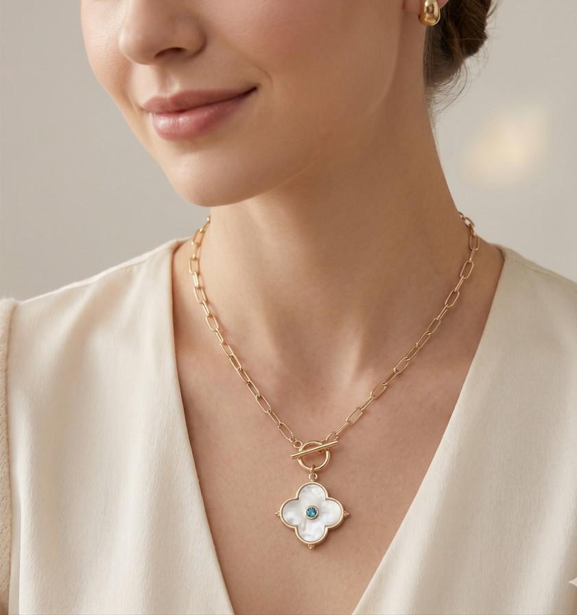 Quatrefoil Toggle Charm Paperclip Pendant Chain Necklace | Trendy Layered Statement Jewelry for Women