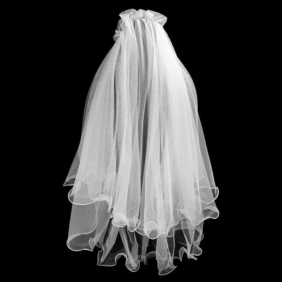 Bridal Short Wedding Veil in Soft Tulle with Hair Comb | Elegant Veil for Bride