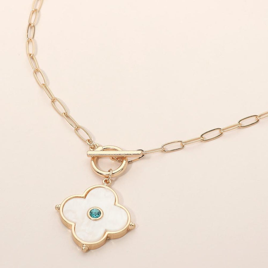 Quatrefoil Toggle Charm Paperclip Pendant Chain Necklace | Trendy Layered Statement Jewelry for Women